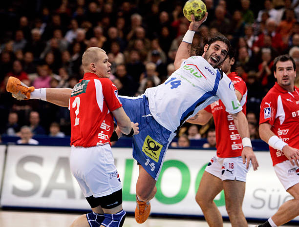 胜利不仅归 胜利不仅归